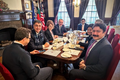 Meeting of the Executive Committee of the Society of Foreign Consuls in New York at the Consulate General in New York